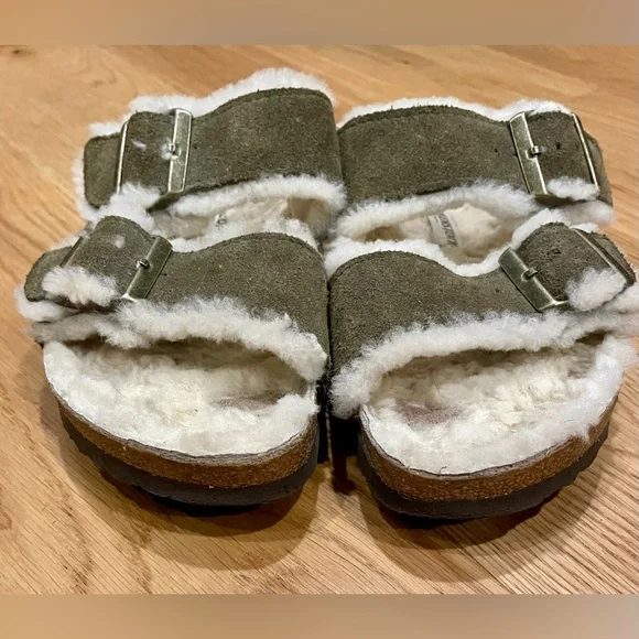 Birkenstock Arizona shearling suede leather sandal sz US 7-7.5 38 unisex olive - Picture 3 of 9